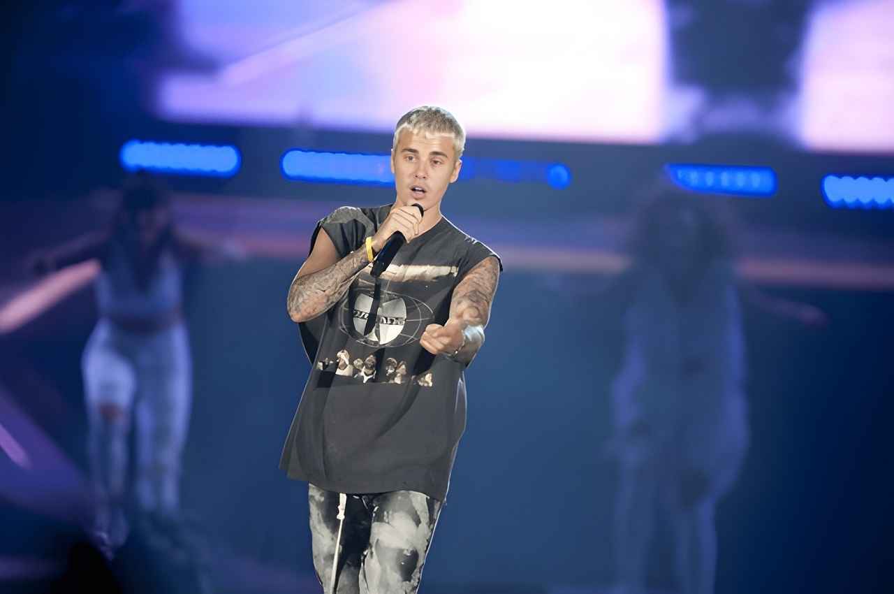 justin-bieber-net-worth